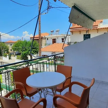 Maistreli 2* Stoúpa