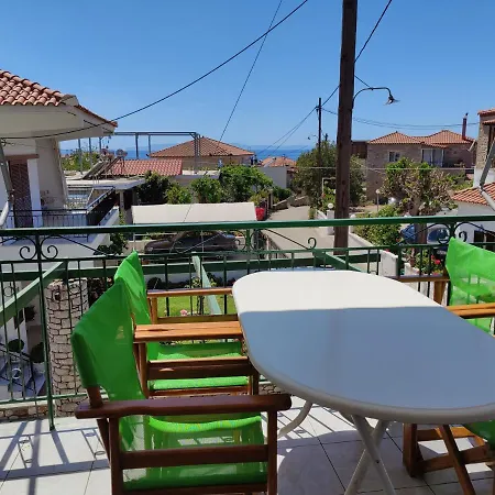 Maistreli Aparthotel 2*
