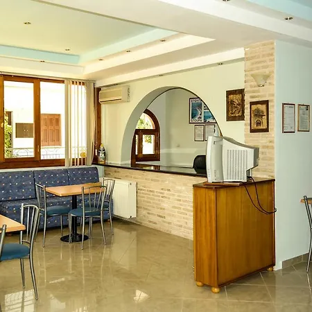 Apartahotel Maistreli 2*