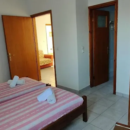 Maistreli 2* Stoúpa