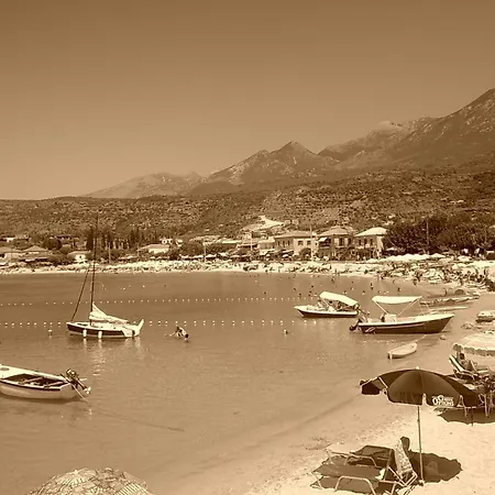 Maistreli Apartahotel 2*