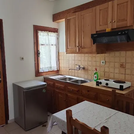Maistreli Apartmanhotel 2*
