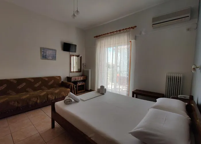 Aparthotel Maistreli Stoúpa